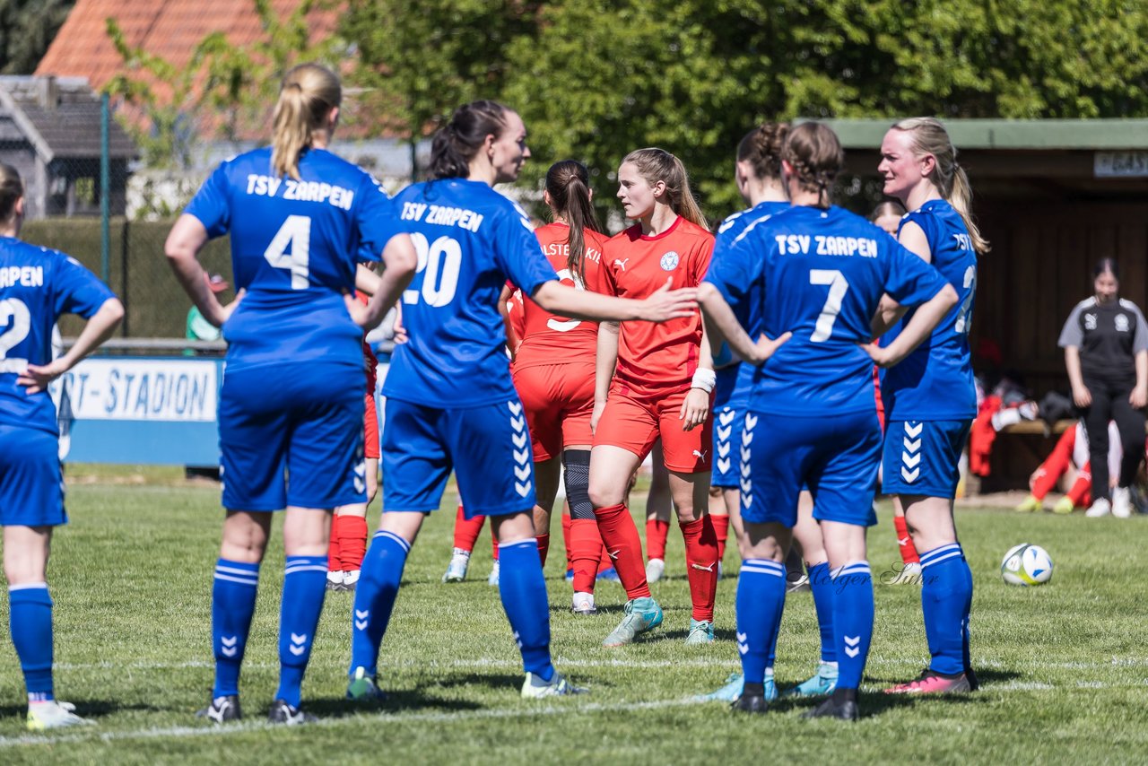 Bild 251 - F TSV Zarpen - Holstein Kiel II : Ergebnis: 2:6